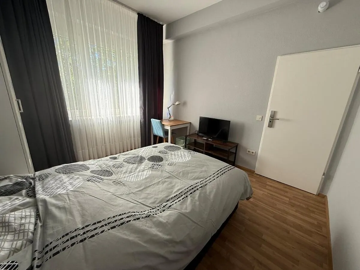 Daire 1 Room In Central Location-Lilac Köln